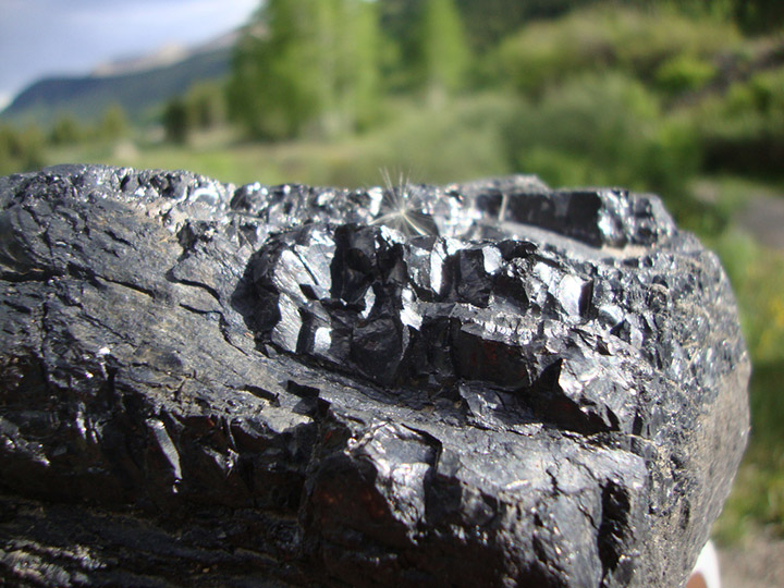 Lump of anthracite coal. Credit: Flickr/inthehandofdante